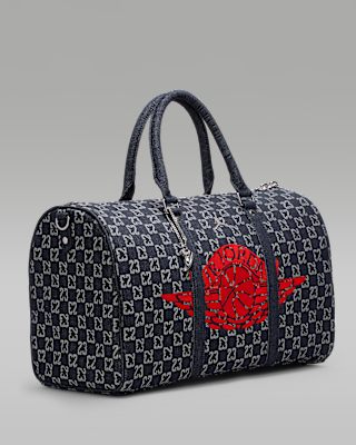 JORDAN ジョーダン モノグラム ダッフルバッグ M 25L ナイキ 完売品 NIKE公式】ジョーダン モノグラム ダッフルバッグ (25L).オンライン